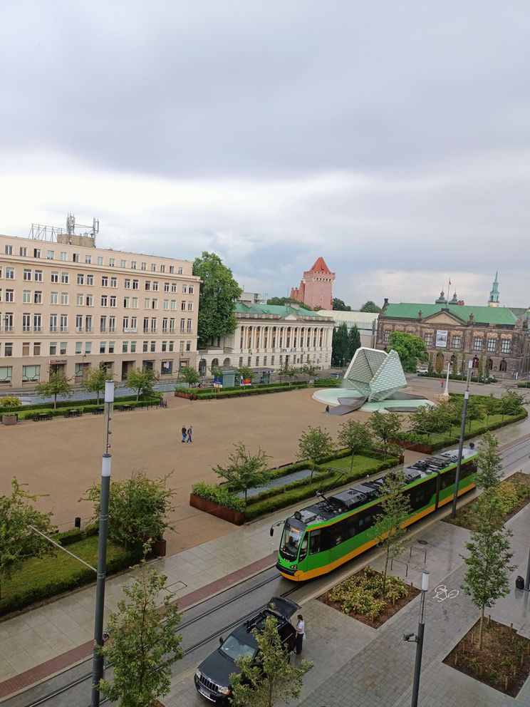 Plac Wolności 6 - lokale inwestycyjne