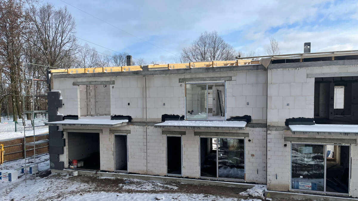 Manufaktura Marki 2 Novisa Development