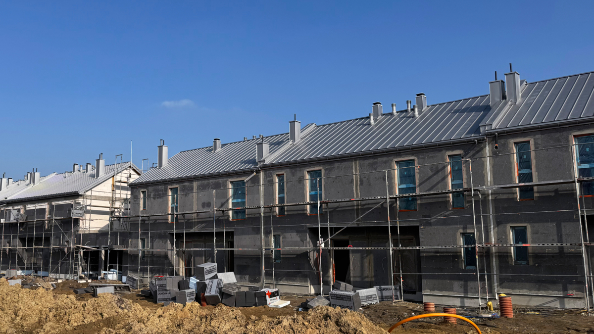 Nova Magdalenka 5, Novisa Development